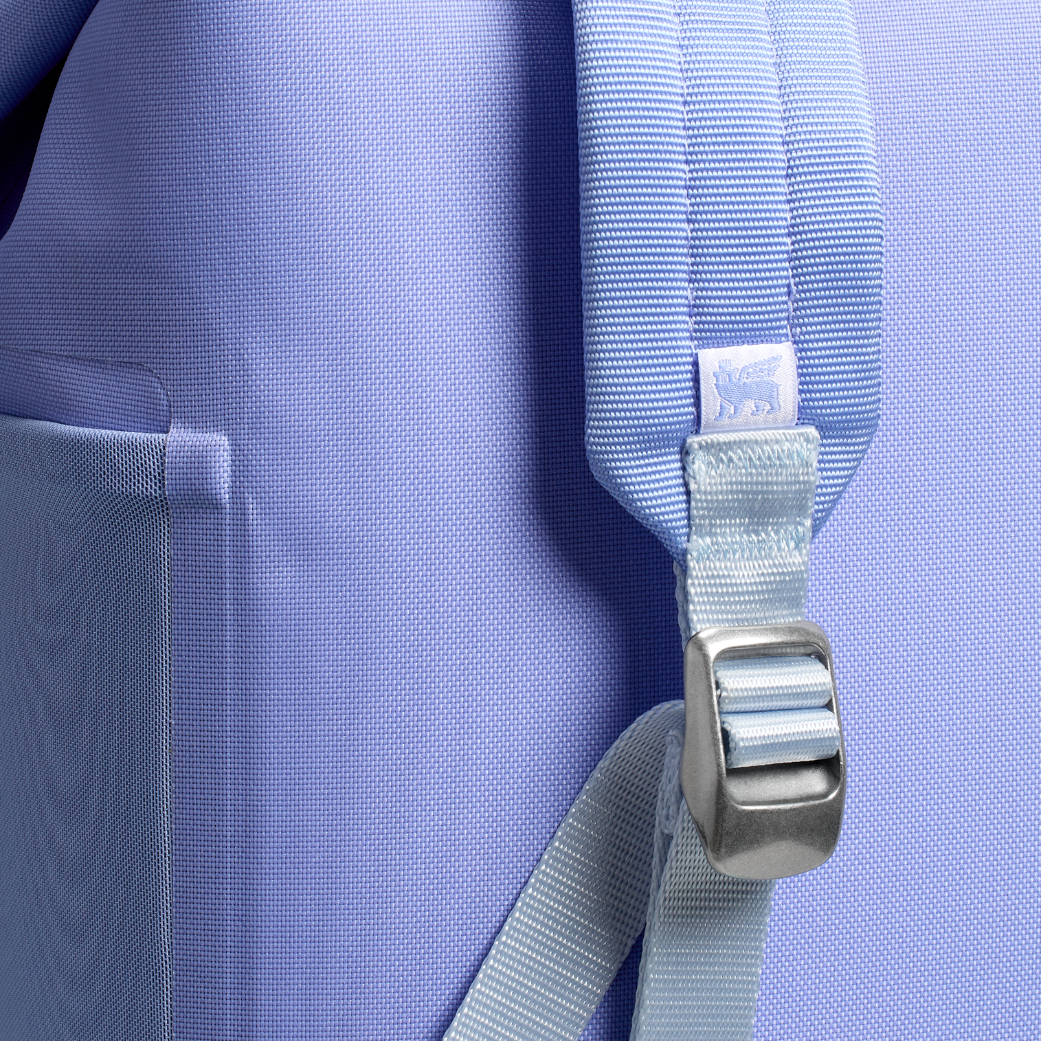 Web_PNG_Square-TheAll-DayMadeleineMiniCoolerBackpack14QT-Hydrangea-CloseUpDetail_afd909ce-364d-40ae-af97-203a68b1ebe3.png