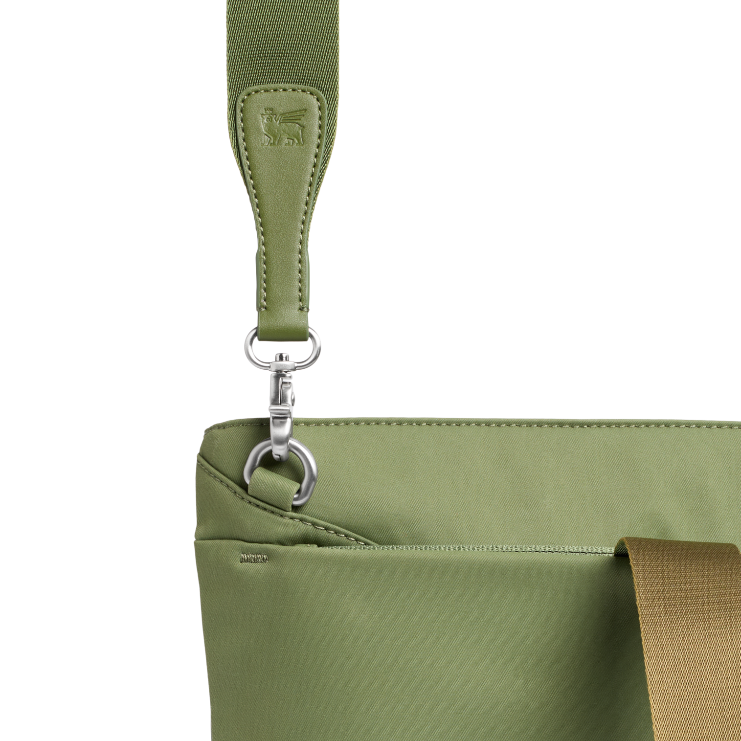 Web_PNG_Square-TheStandbyTote21.8qt-20.6L-DriedPine-StrapCloseUp.png