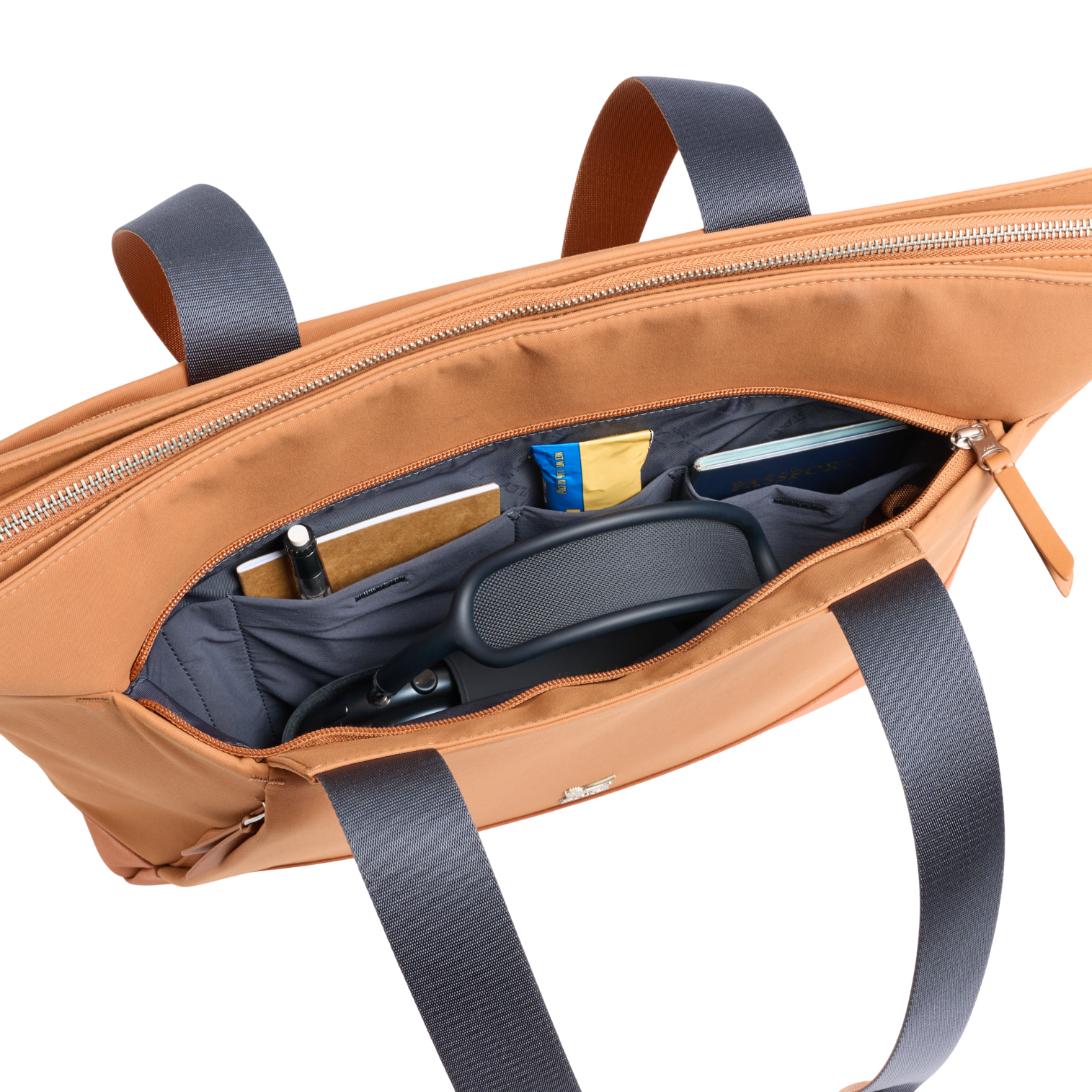 Web_PNG_Square-TheStandbyTote21.8qt-20.6L-Toast-HeroFrontPocketv2.png
